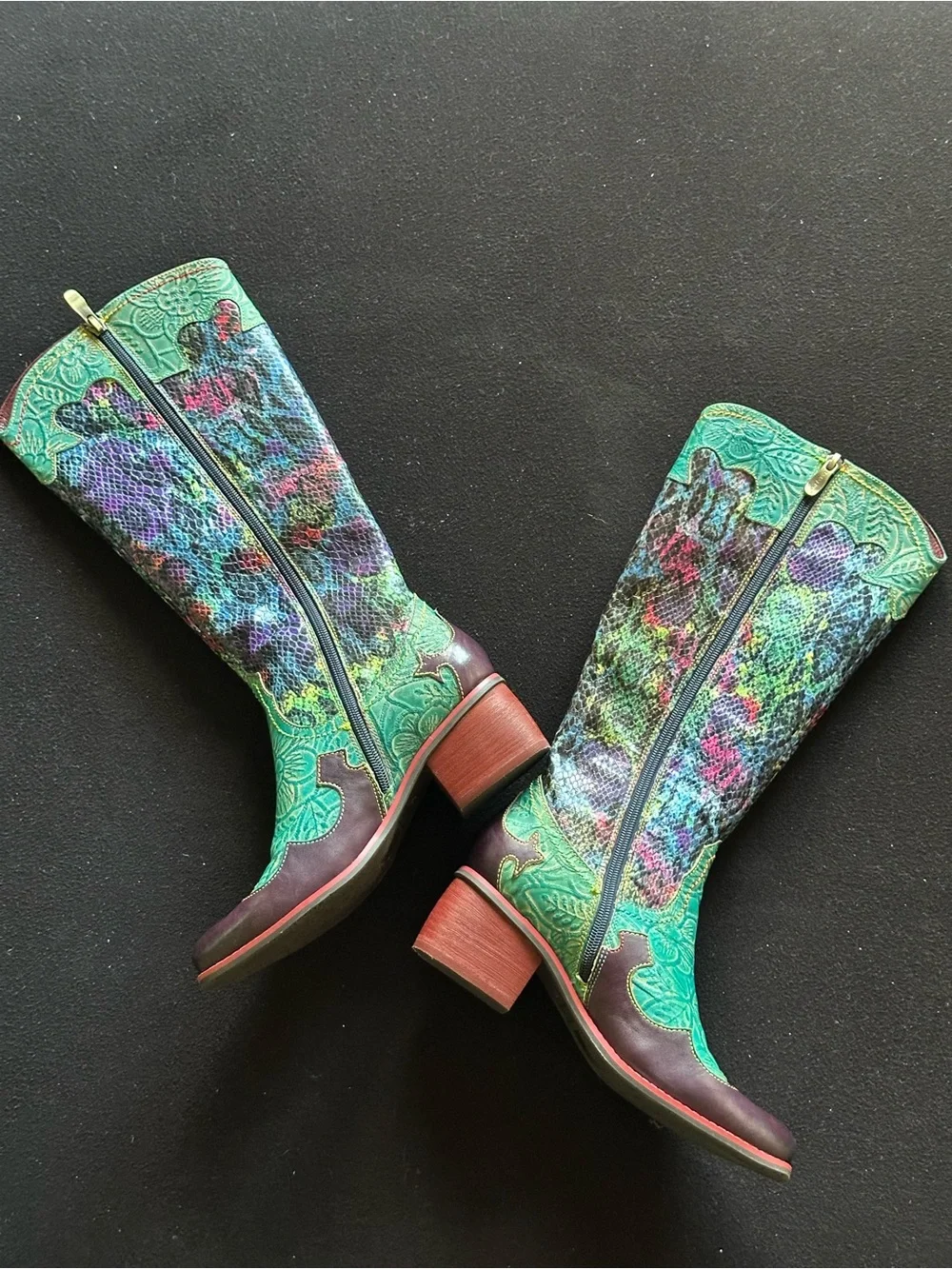 Brand New! L’Artiste Tortoise Western Cowboy Vintage Boots floral interior